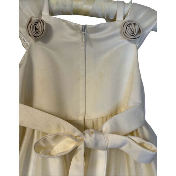 Cinderella Girls Sz. 5 Ivory 3D Roses Party/Wedding/Easter Dress - Picture 8 of 11